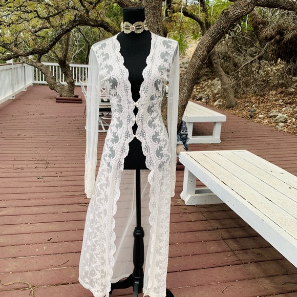 Main Strip Sweaters - Main Strip Bohemian Ivory Long Cardigan